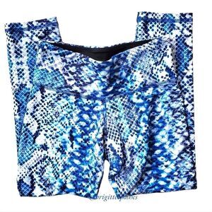 FLYWHEEL Cropped Snake Blue Leggings